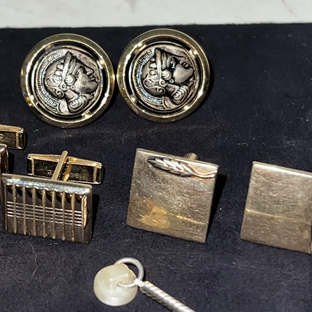 Lot Swank and other Gold and Silver Men's Cufflinks Set tie clips